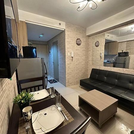 Sabina'S One Bedroom Condo At Shore Tower C Manila Exterior foto