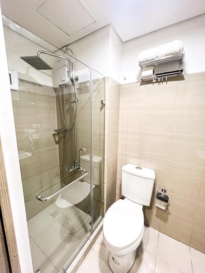 Sabina'S One Bedroom Condo At Shore Tower C Manila Exterior foto